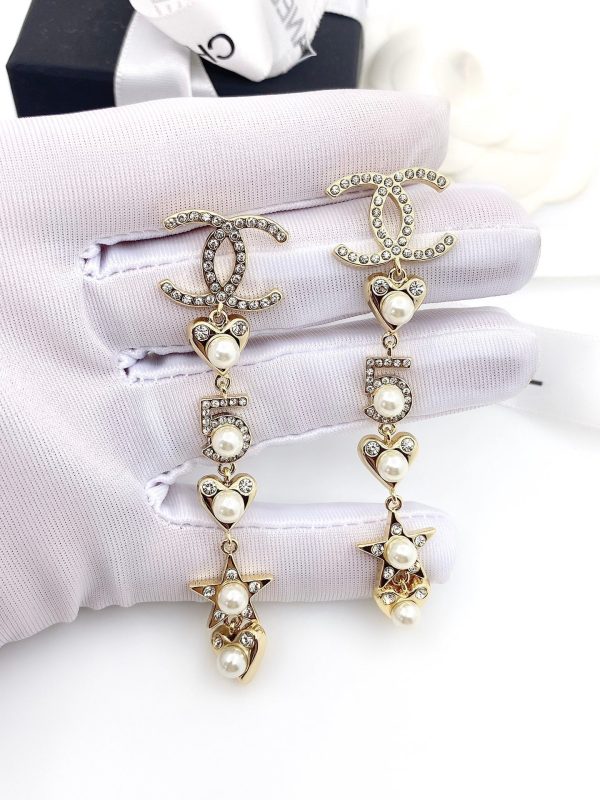 18K CC Pearl Heart Earrings - 图片 4