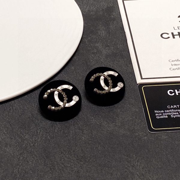 18K CC Black Resin Circle Earrings - 图片 6
