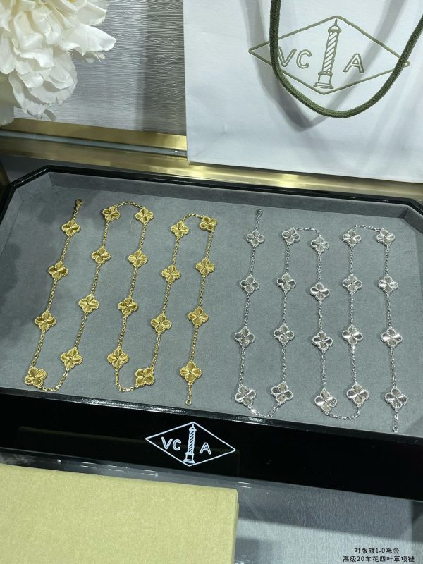 18K Vintage Alhambra 20 Motifs Long Necklace - 图片 10