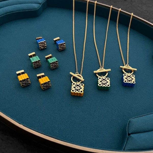 18K Anagram Pendant Necklace - Image 3