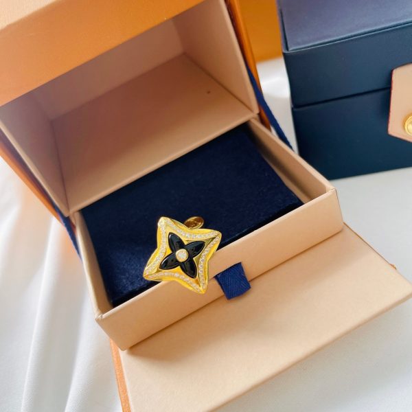 18K Louis Ever Blossom Ring - 图片 9