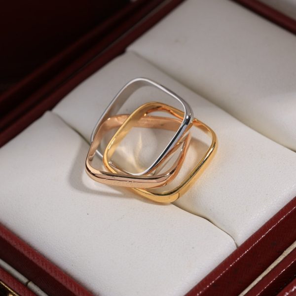 18K Trinity Cushion Ring - Image 4