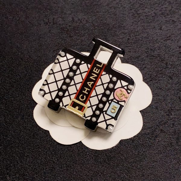 18K CC Suitcase Pattern Brooch
