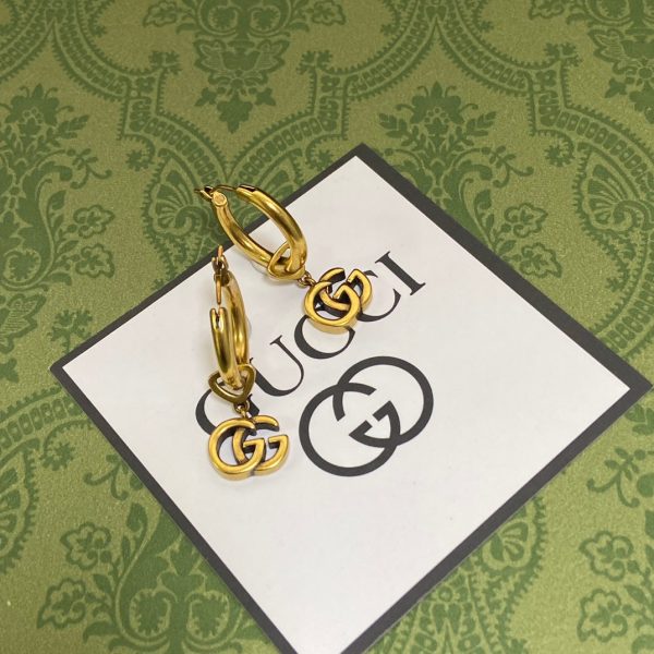 18K Double G Hollow Earrings - 图片 5