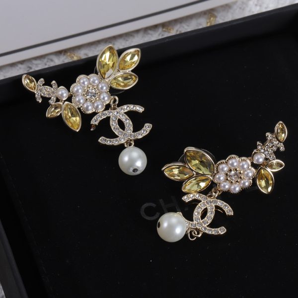 18K CC Flower Crystals Earrings - 图片 7