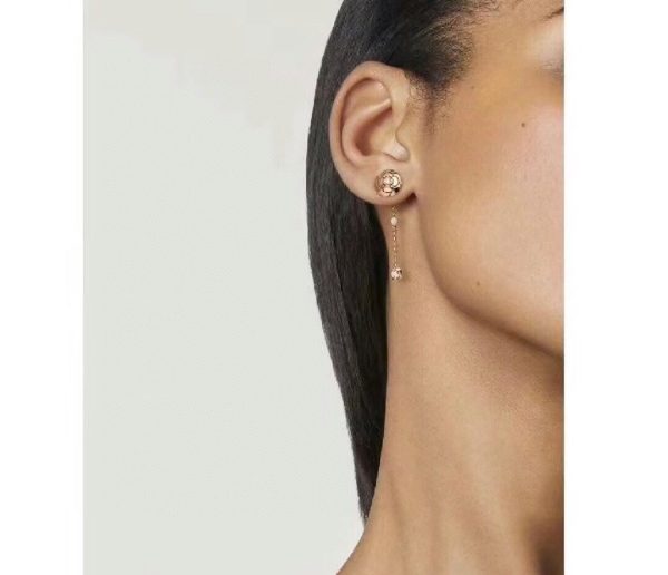18K CC Camellia Earrings - Image 6
