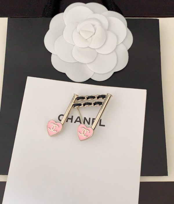 18K CC Music Symbol Brooch - Image 4