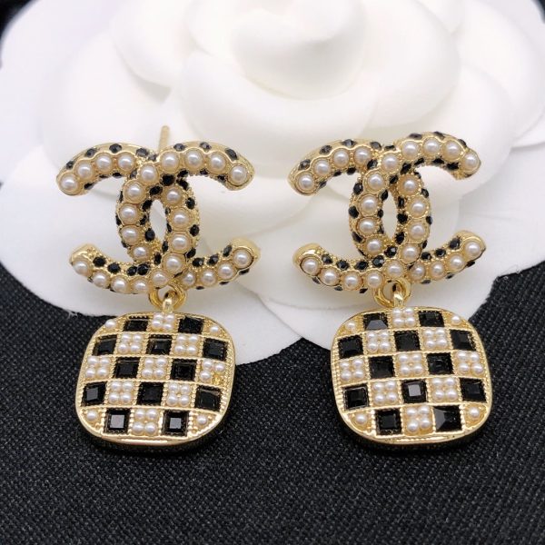 18K CC Chain Earrings - Image 3