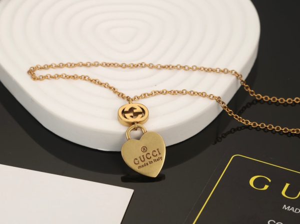 18K Double G Heart Pendant Necklace - 图片 5