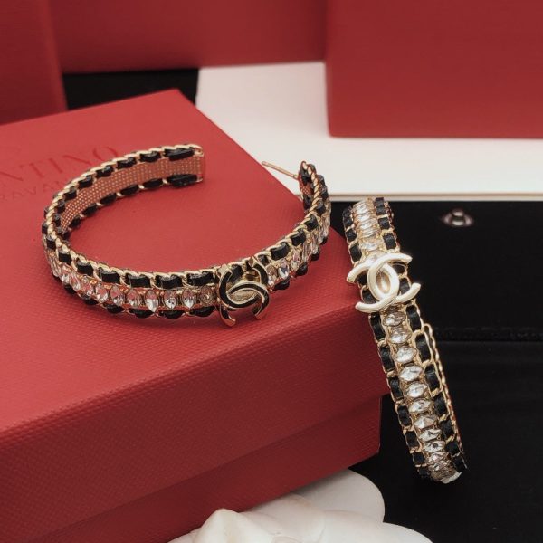18K CC Strass Earrings - 图片 5