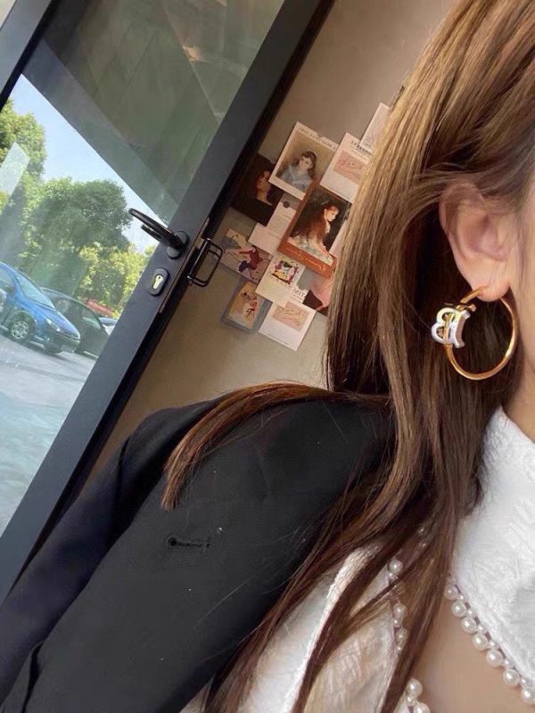 18K BB Earrings - Image 9