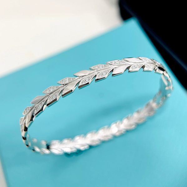 18K T Victoria Vine Diamonds Bracelet - 图片 4
