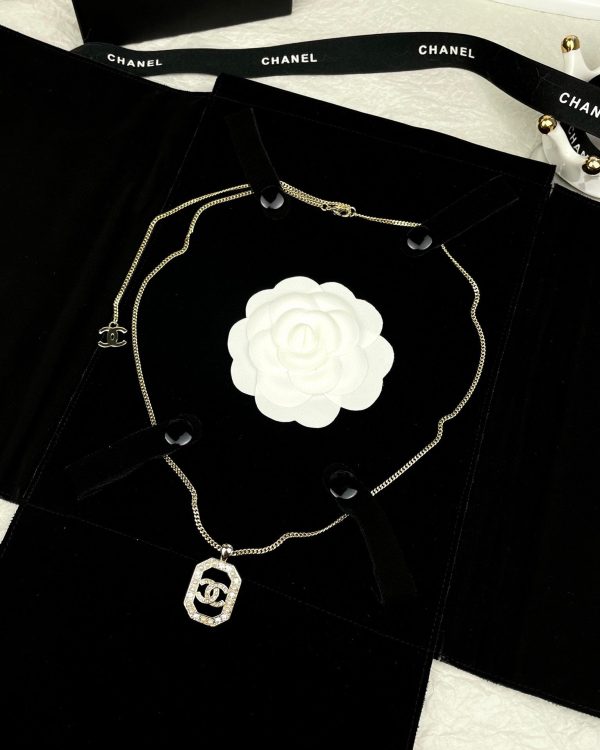 18K CC Perfume Bottle Chain Necklace - 图片 5