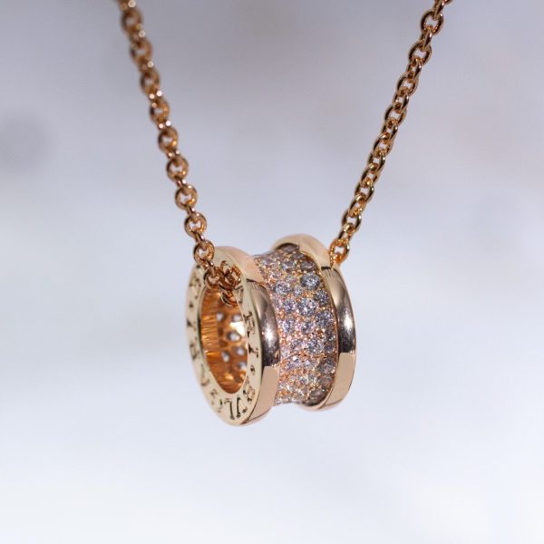 18K B.ZERO1 Diamonds Necklace - Image 4