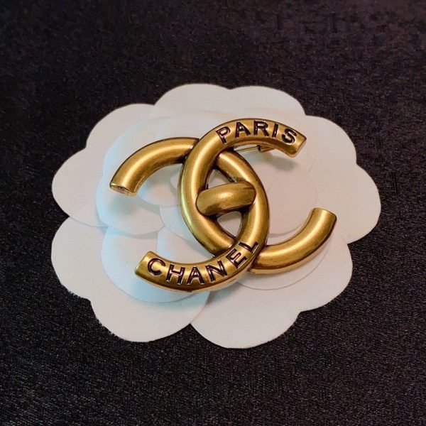 18K CC Paris Gold Brooch - Image 7