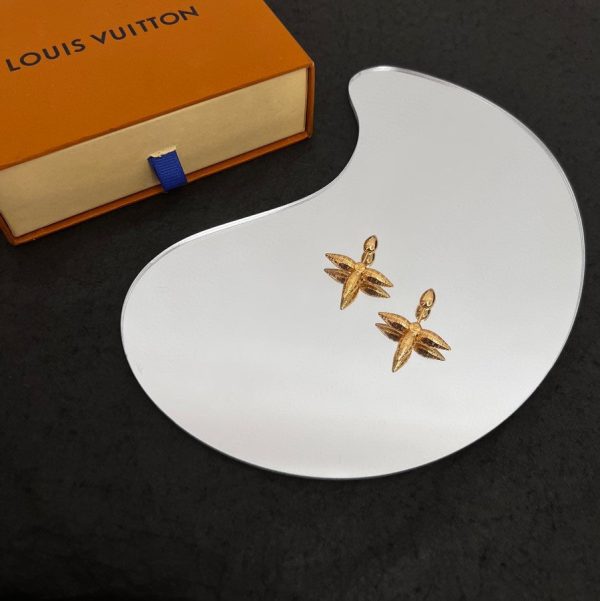 18K Louis Louisette Stud Earrings - 图片 4