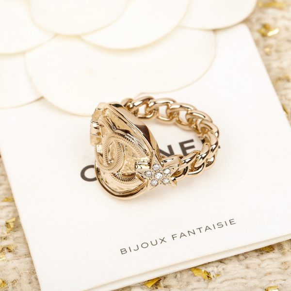 18K CC Chain Ring - Image 2