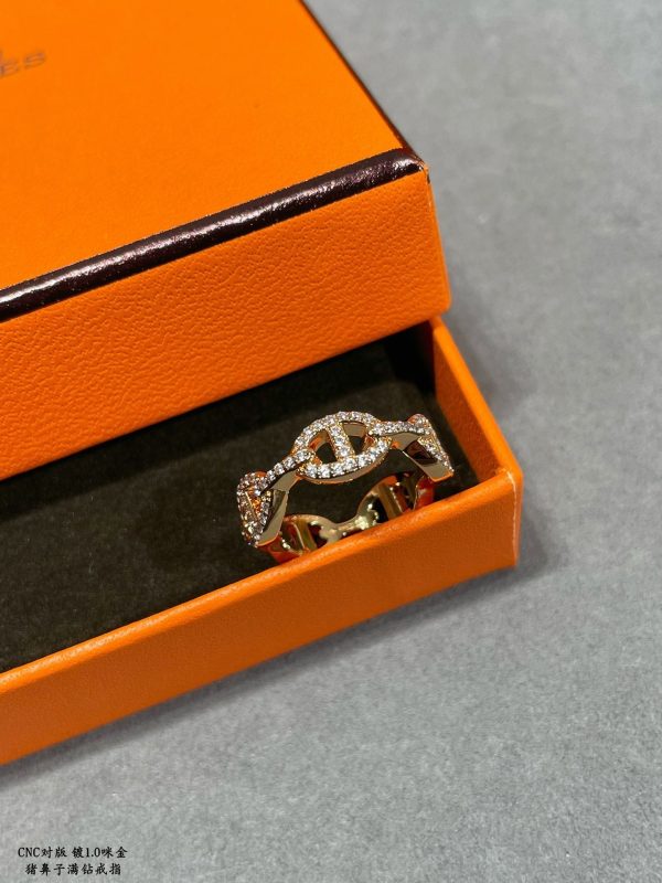 18K Chaine D'Ancre Enchainee Diamond H Ring - 图片 2