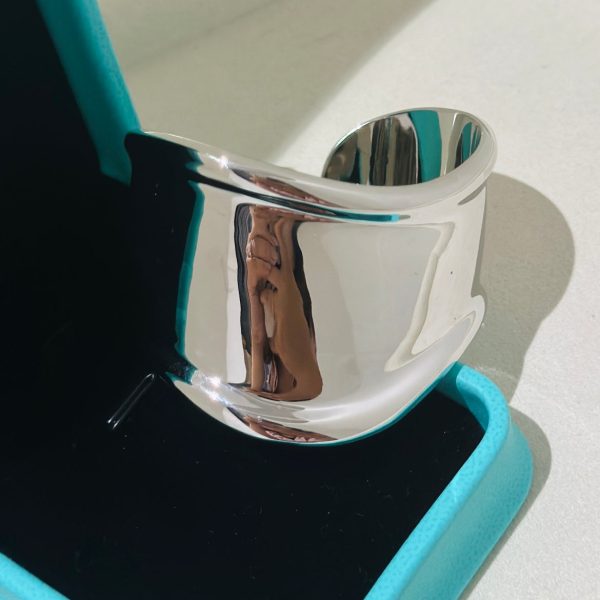 Elsa Peretti Medium Bone Cuff Bracelet - 图片 9