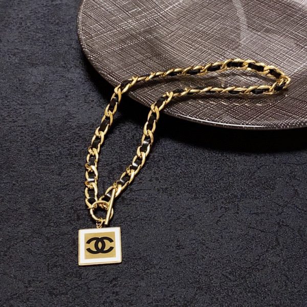 18K CC Leather Choker Necklace - 图片 5