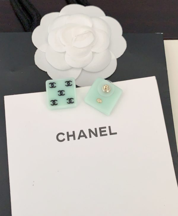 18K CC Green Resin Earrings - 图片 4