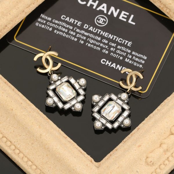 18K CC Crystal Earrings - 图片 4