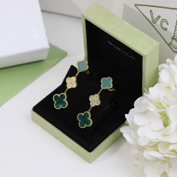 18K Magic Alhambra Three Malachite Motifs Clover Earrings - 图片 8