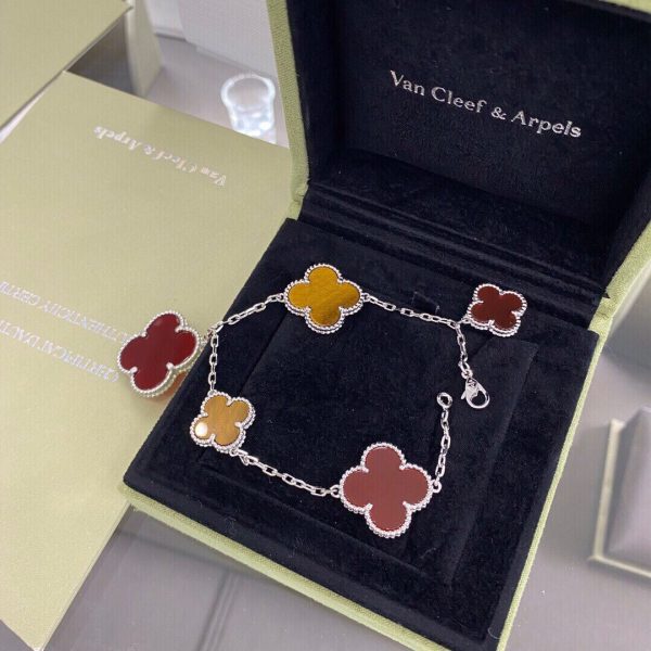 18K Lucky Carnelian and Tigers Eye Alhambra Bracelet - 图片 5