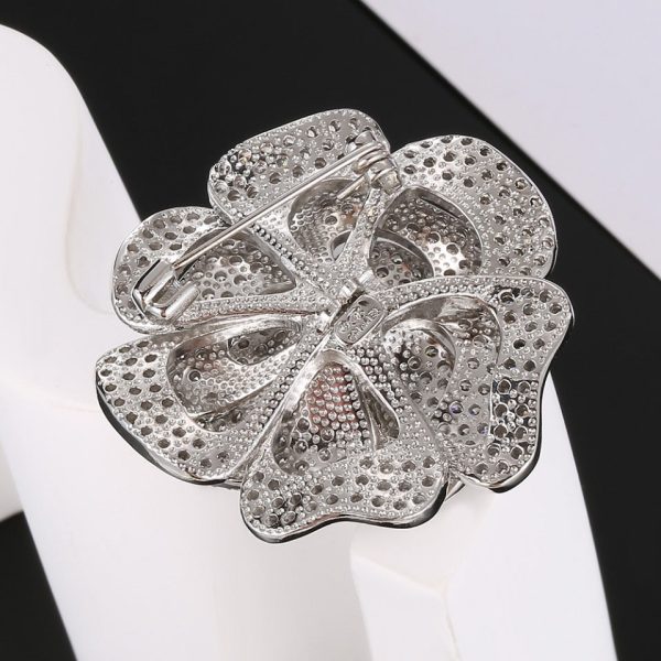 18K CC Camellia Diamonds Brooch - Image 4