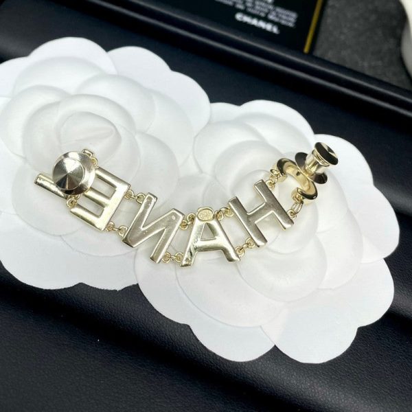 18K CC Letter Brooch - 图片 4