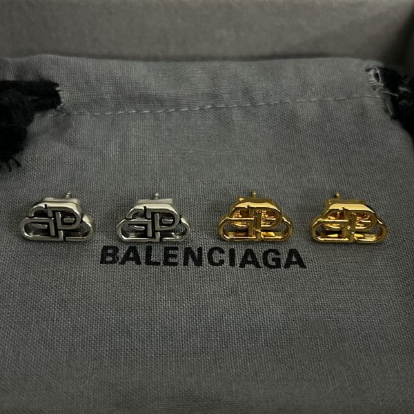 18K BB Vintage Earrings - Image 5