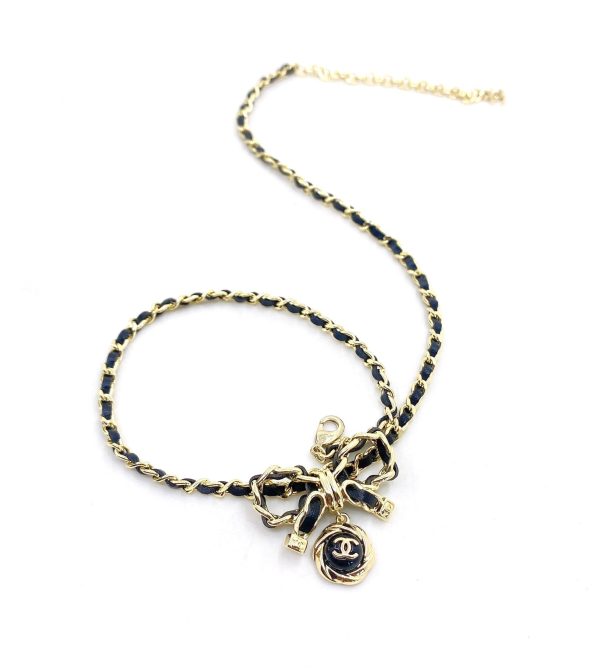 18K CC Rhinestone Bow Tie Necklace - 图片 5
