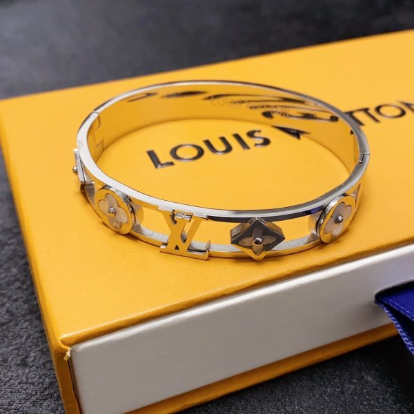 18K Louis Crystal Studded Bracelet - 图片 12