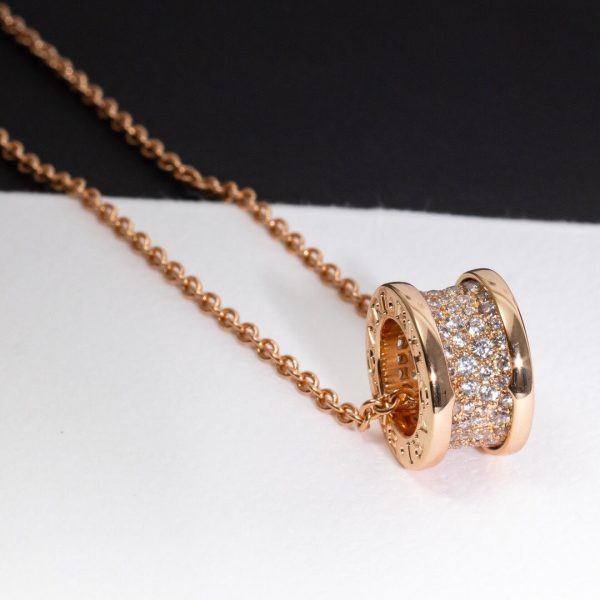 18K B.ZERO1 Diamonds Necklace - Image 12