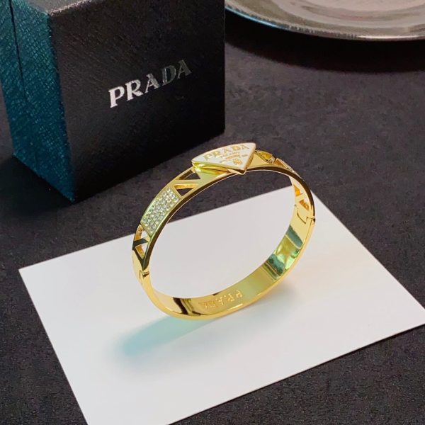 18K Pra Triangle Diamond Bracelet - 图片 6