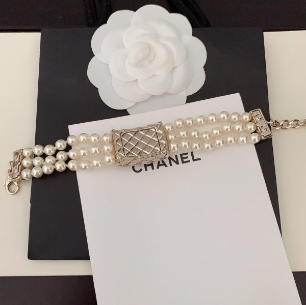 18K CC Bag Pearls Chain Bracelet - Image 5