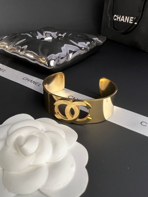 18K CC Gold Cuff Bracelet - 图片 5