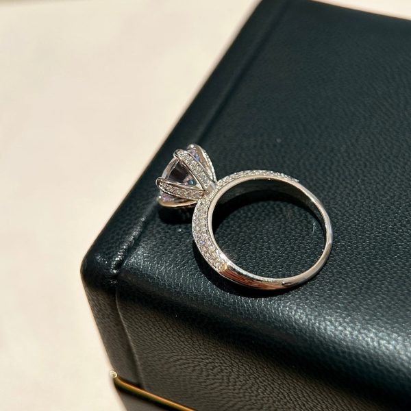 18K T Pavé Tiffany Setting Engagement Ring - 图片 6