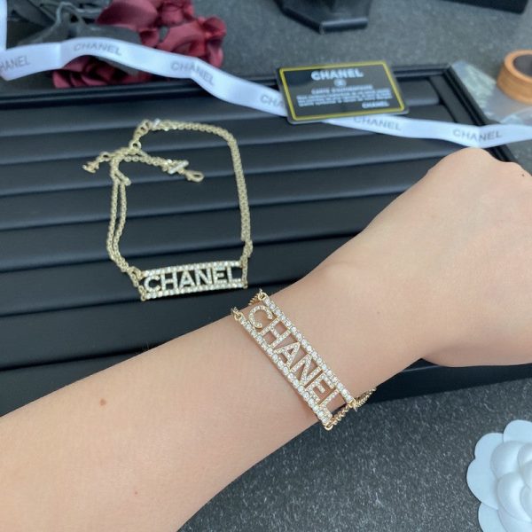 18K CC Letter Diamond Choker Necklace - 图片 6