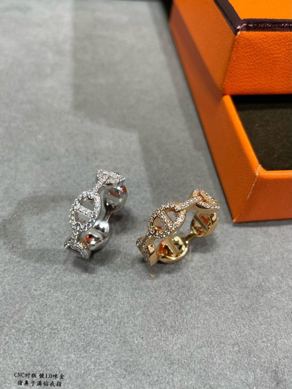 18K Chaine D'Ancre Enchainee Diamond H Ring - 图片 8