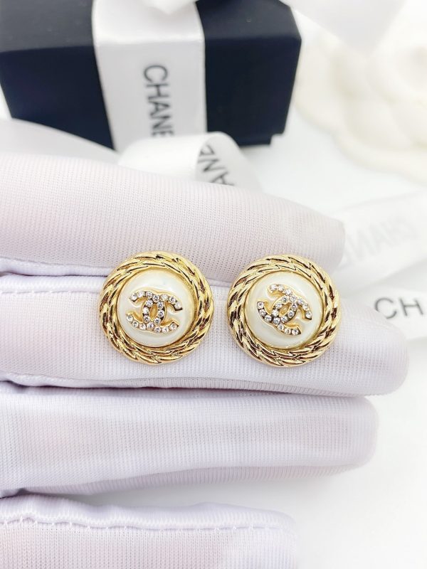 18K CC White Pearl Earrings - 图片 5