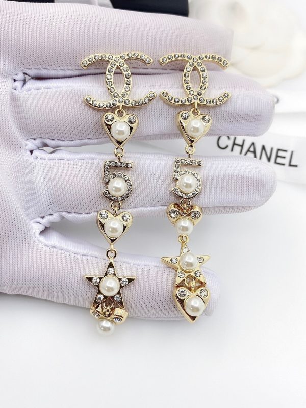 18K CC Pearl Heart Earrings - 图片 3
