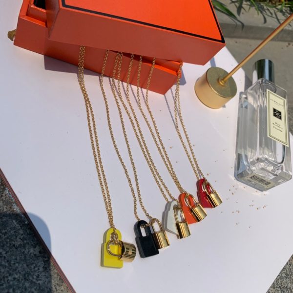 18K O'Kelly Pendant H Necklace - 图片 3