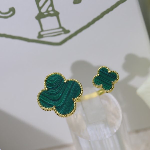 18K Magic Alhambra Malachite Clover Ring - 图片 7