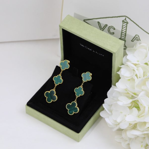 18K Magic Alhambra Three Malachite Motifs Clover Earrings - 图片 6