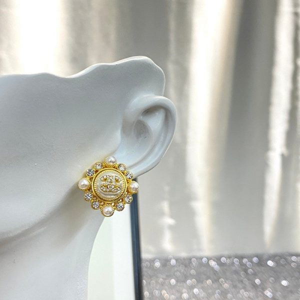 18K CC Pearls Earrings - Image 2