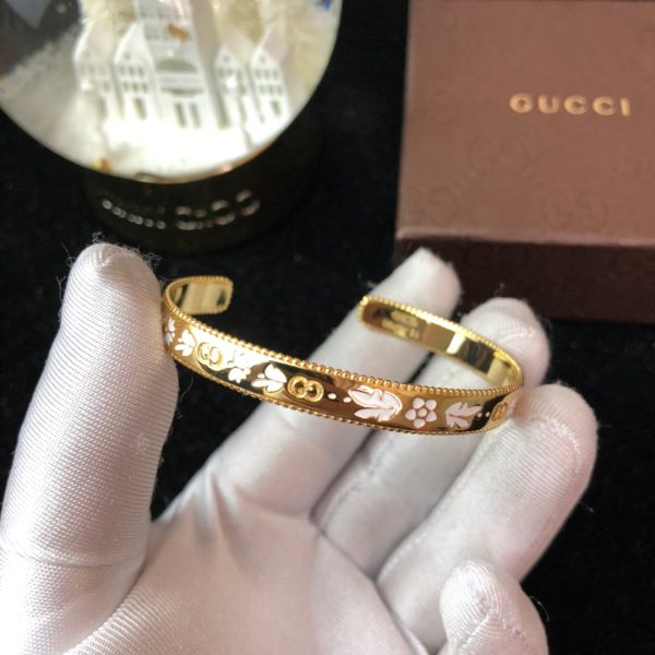 18K Double G Icon Blossom Enamel Bangle Bracelet - 图片 3