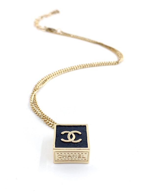 18K CC Square Pendant Necklace - 图片 5
