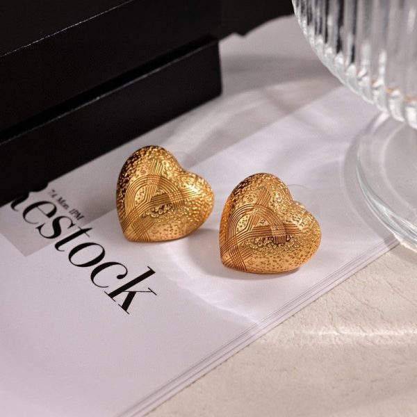 18K Saint Heart Earrings - Image 5