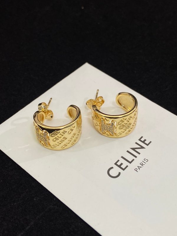 18k Triomphe Diamonds Earrings - Image 3